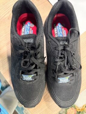 Skechers Kids Black Lace-Up Athletic Sneakers with Red Insoles
